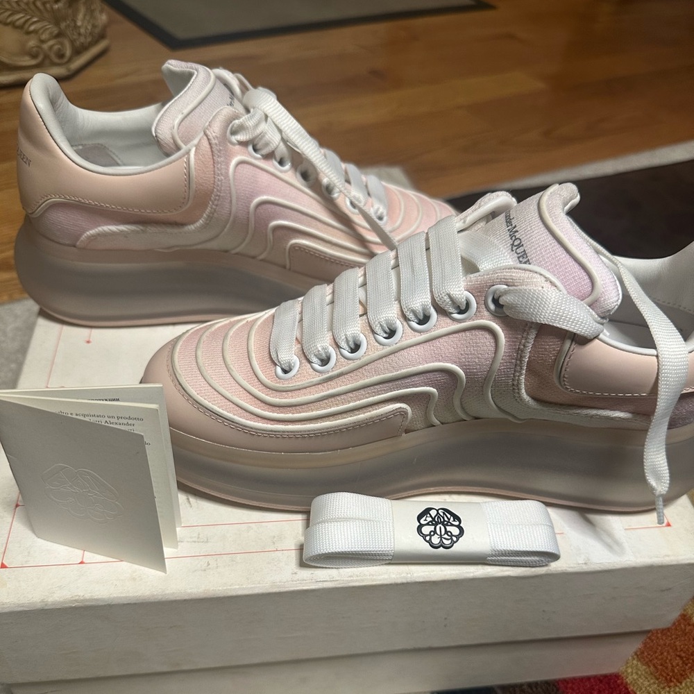 Alexander McQueen Pink and White Platform waves knit Sneakers